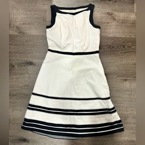 Ann Taylor Petite Dress Sz 4P
